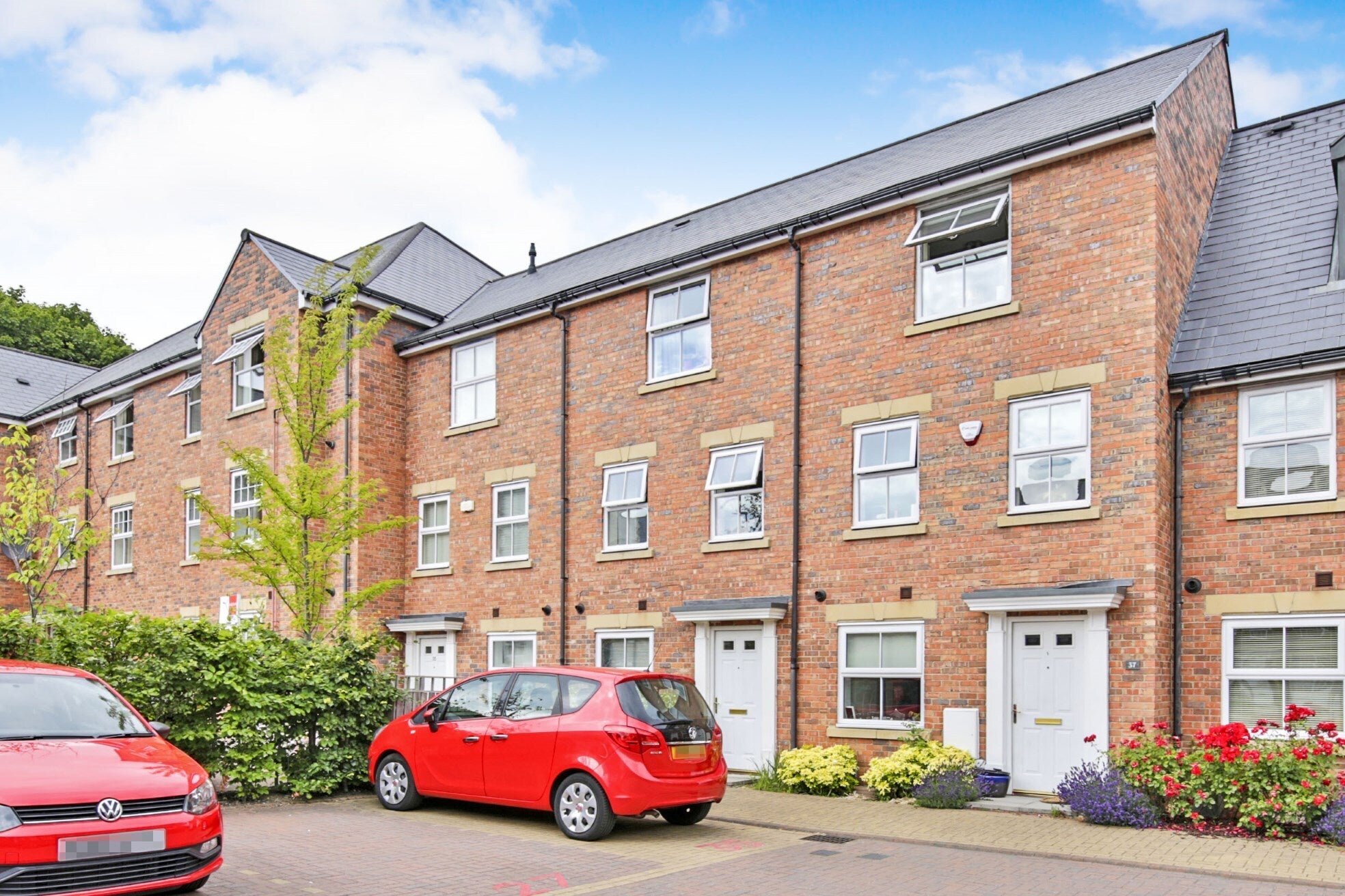 House Barrington Close in Durham