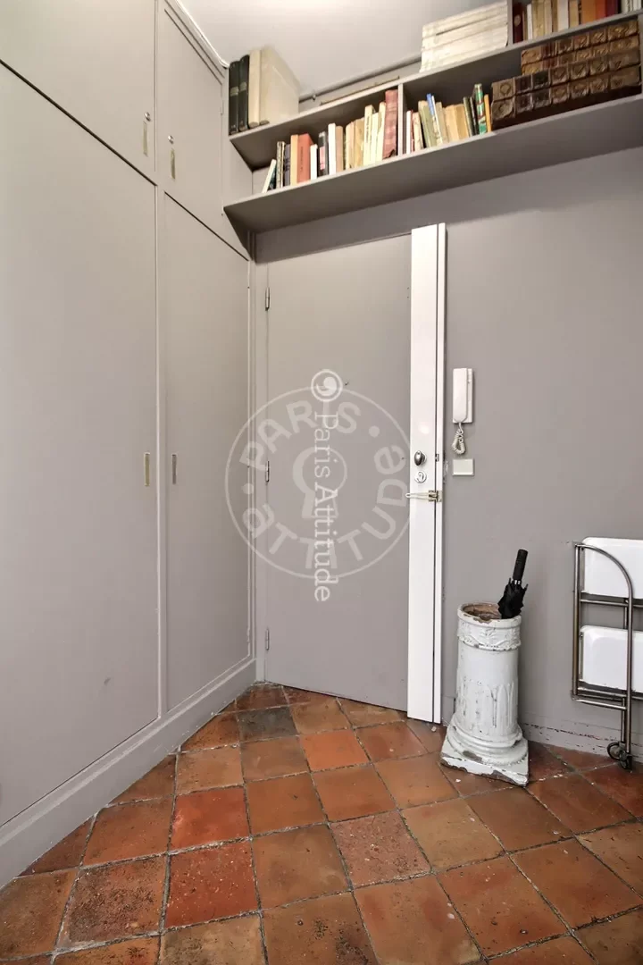 Appartement Rue du Cloître Notre-Dame à Paris