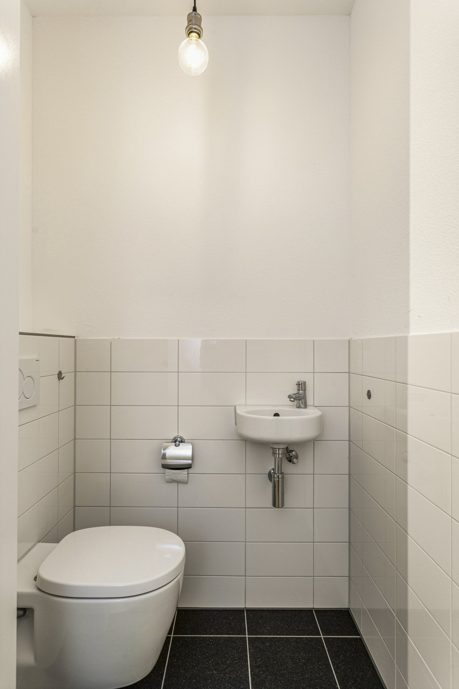 Flat Plantage Middenlaan in Amsterdam