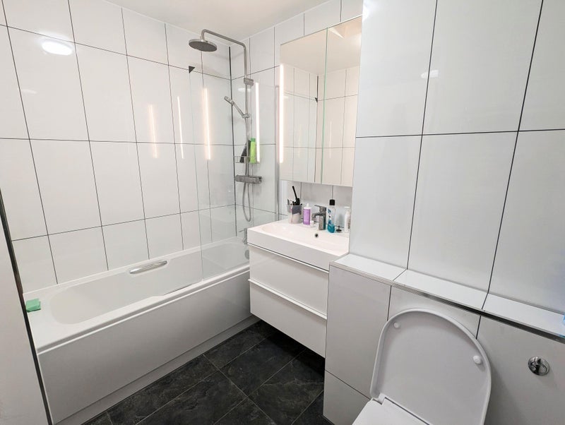 Room Garrick Close in Greater London