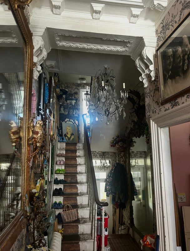 Room Powerscroft Road in Greater London
