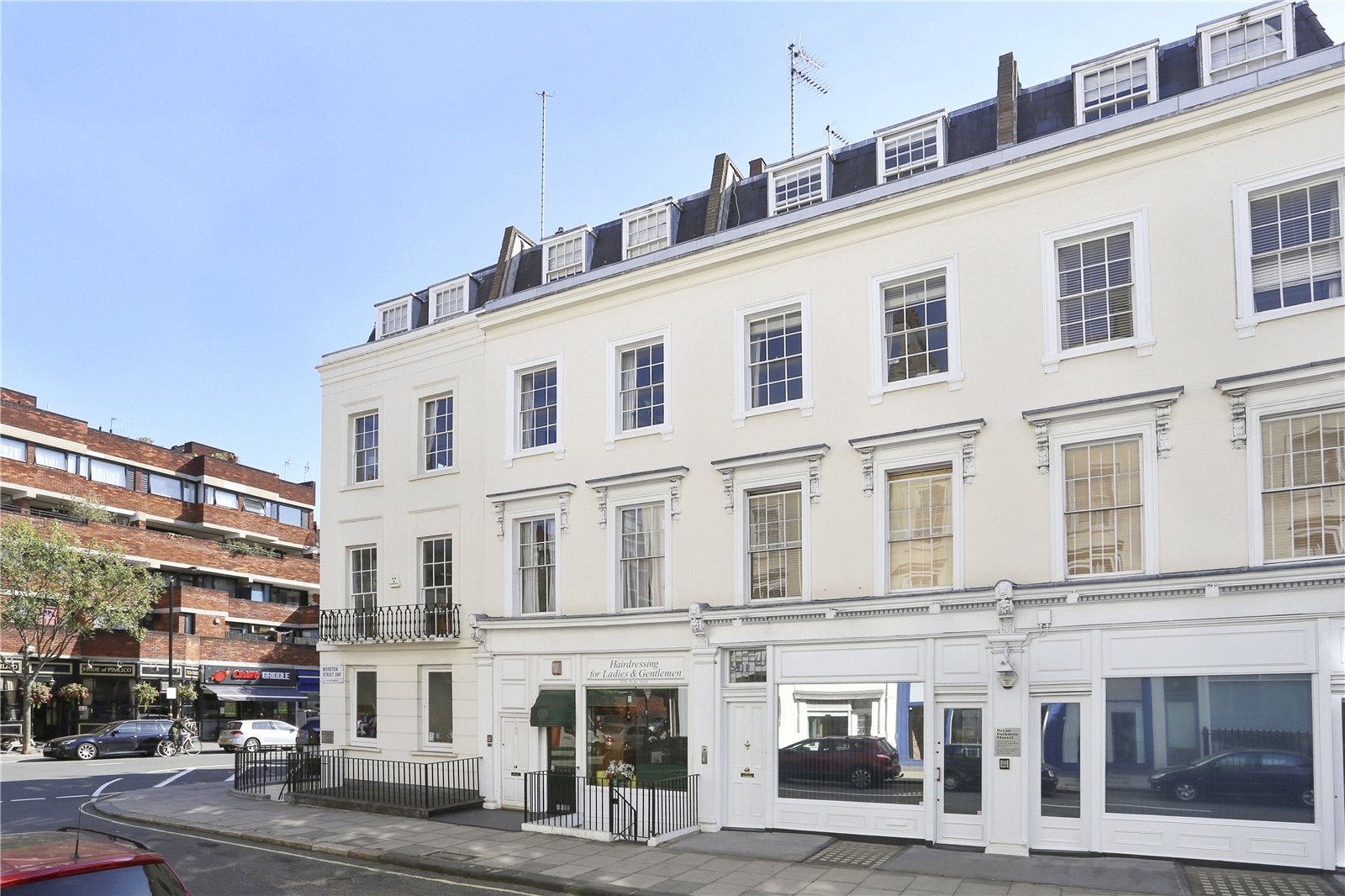 Flat Moreton Street in City of Westminster