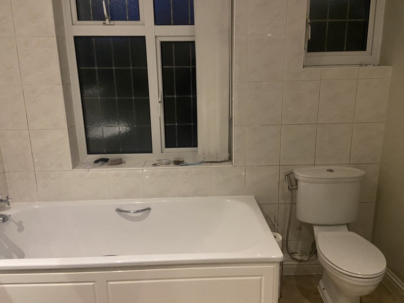 Room Gravel Hill in Greater London