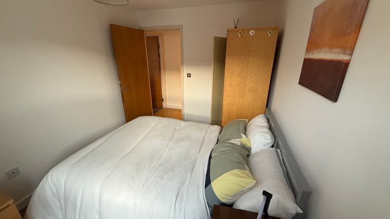 Room Hornbeam Way in Manchester