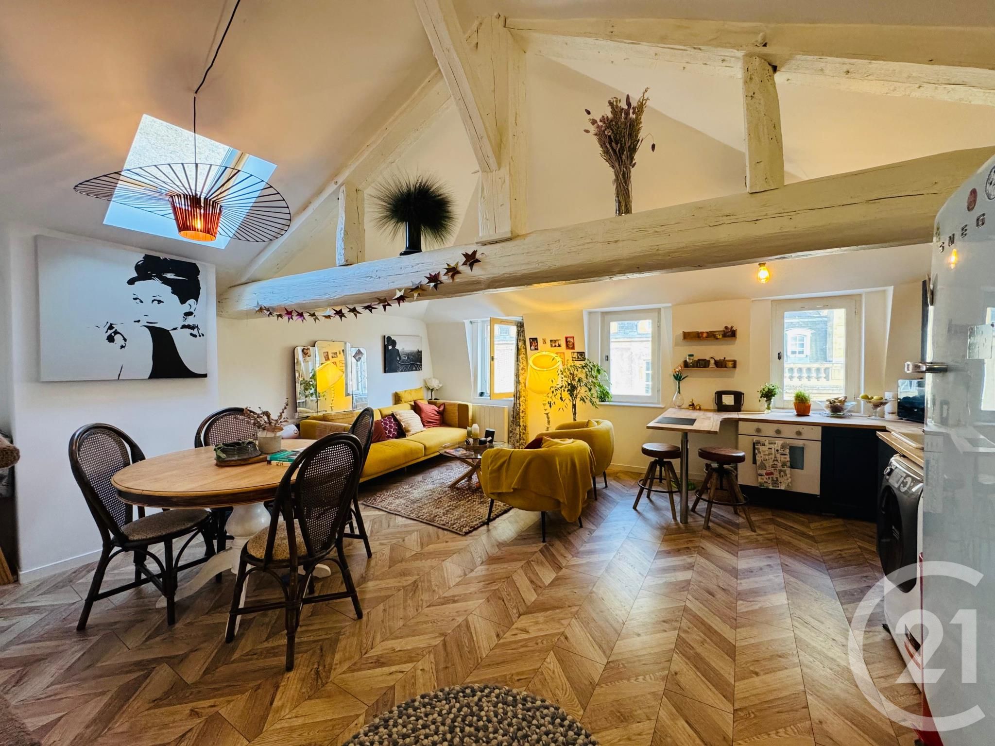 Flat Place de Chambre in Metz