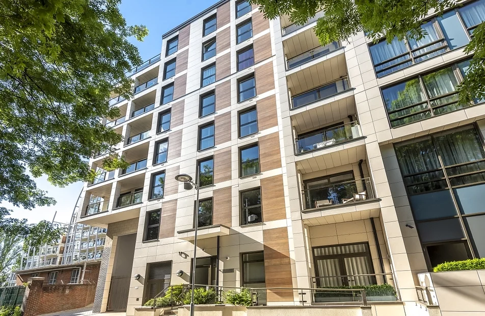 Flat Skerne Road in Greater London