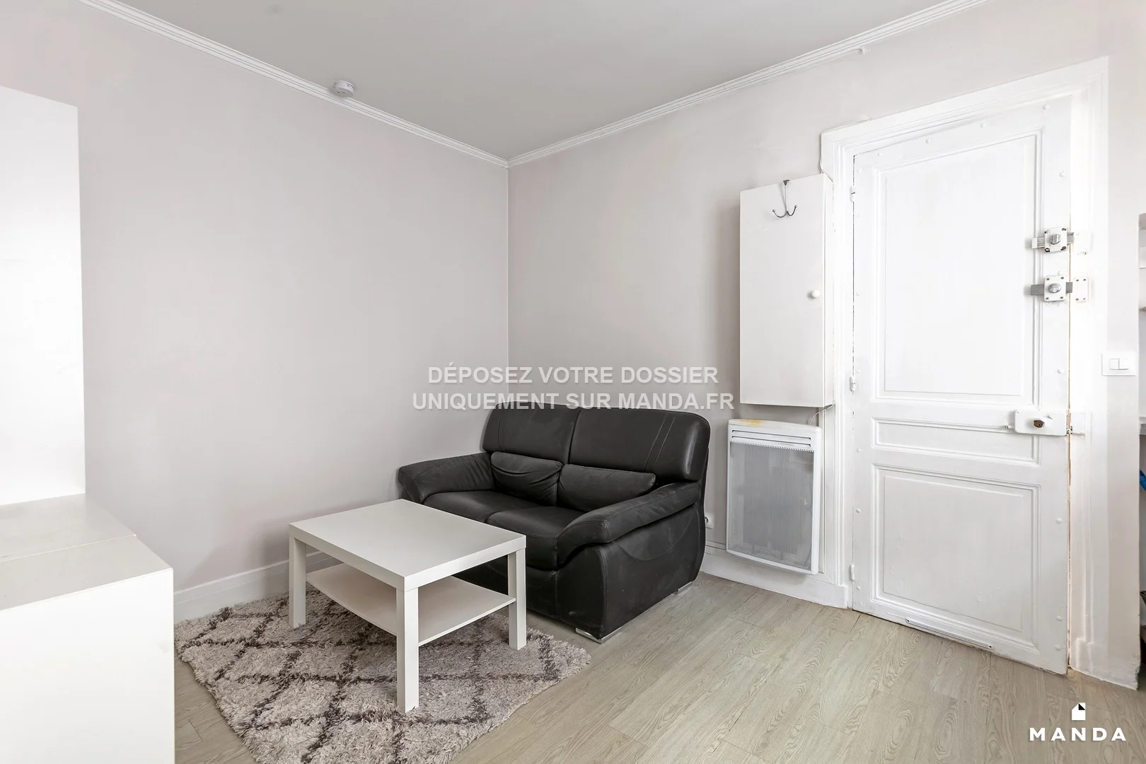 Appartement Place Léon Deubel à Paris