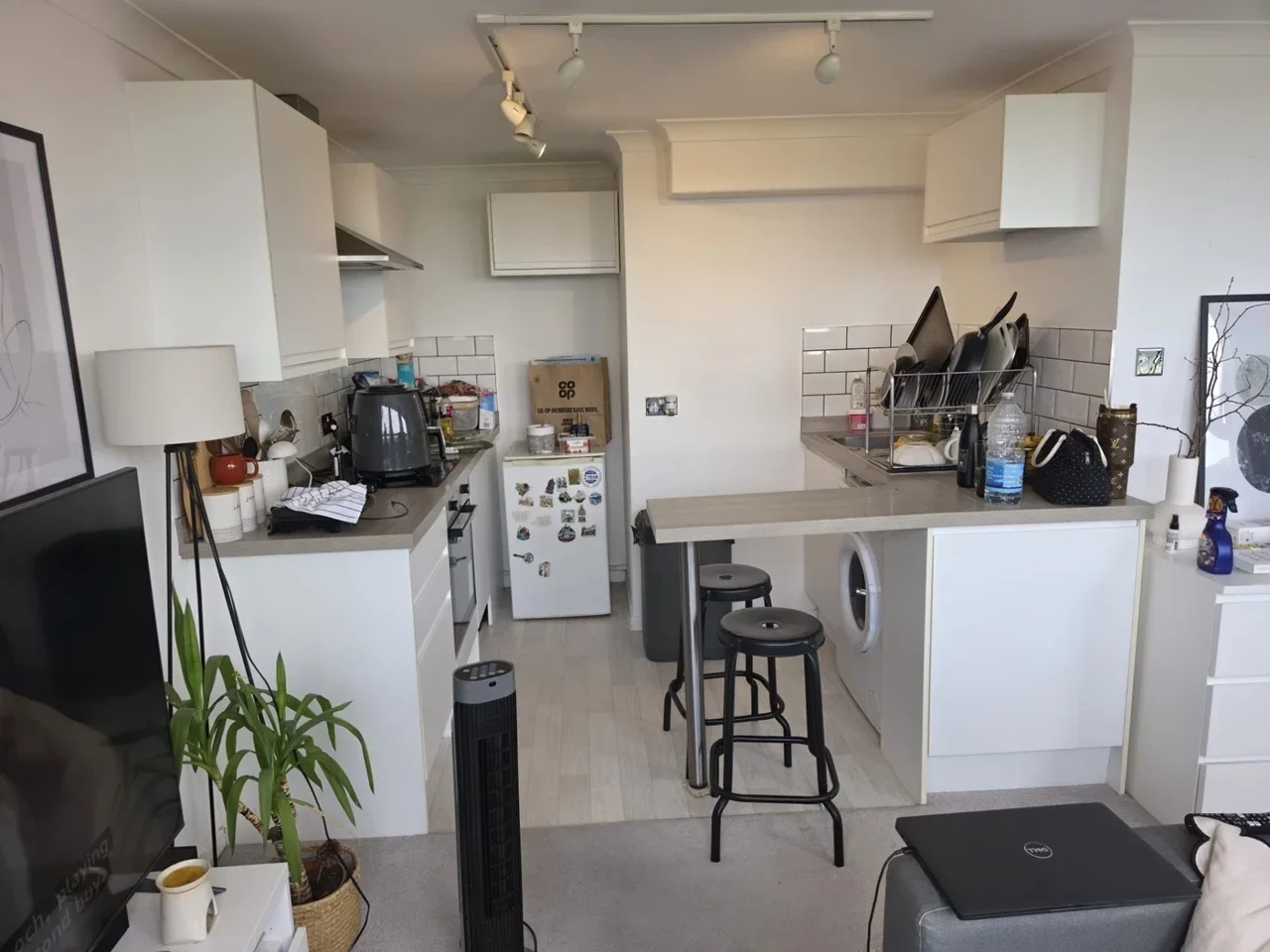 Flat Grange Vale in Greater London