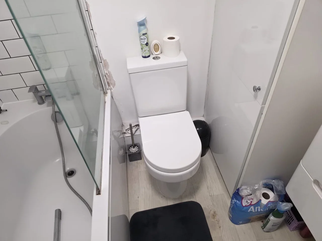 Flat Grange Vale in Greater London