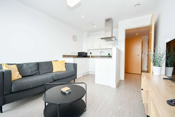 Flat Oldfield Road in Salford
