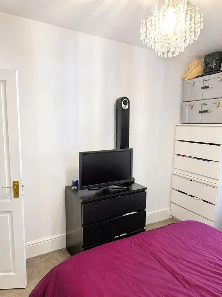 Flat Arthur Road in Greater London