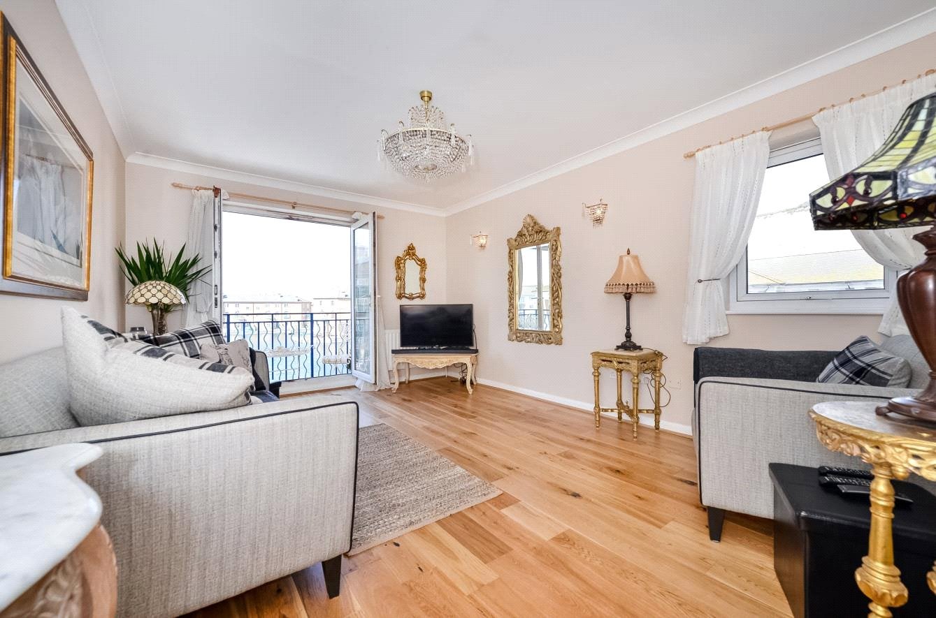 Flat Victory Mews in Roedean