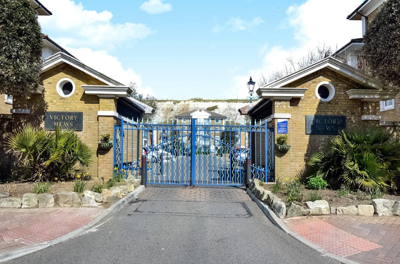 Flat Victory Mews in Roedean