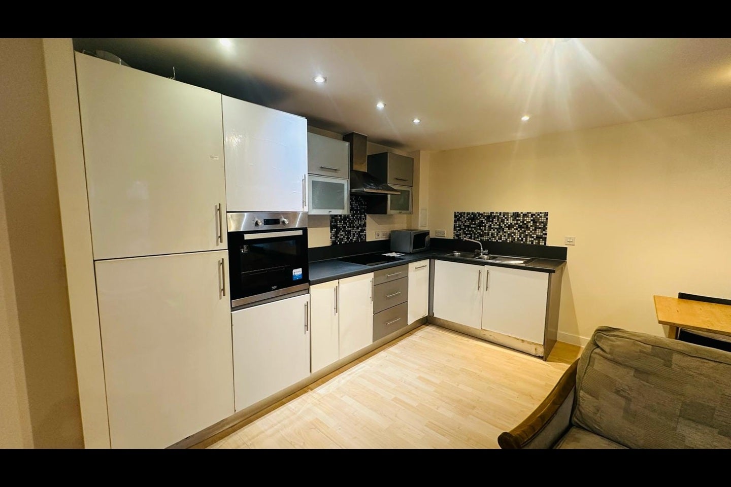 Flat Winterthur Way in Basingstoke and Deane