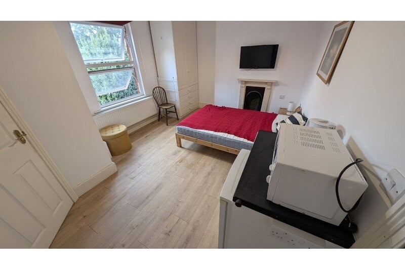 Room Durleigh Road in Bridgwater