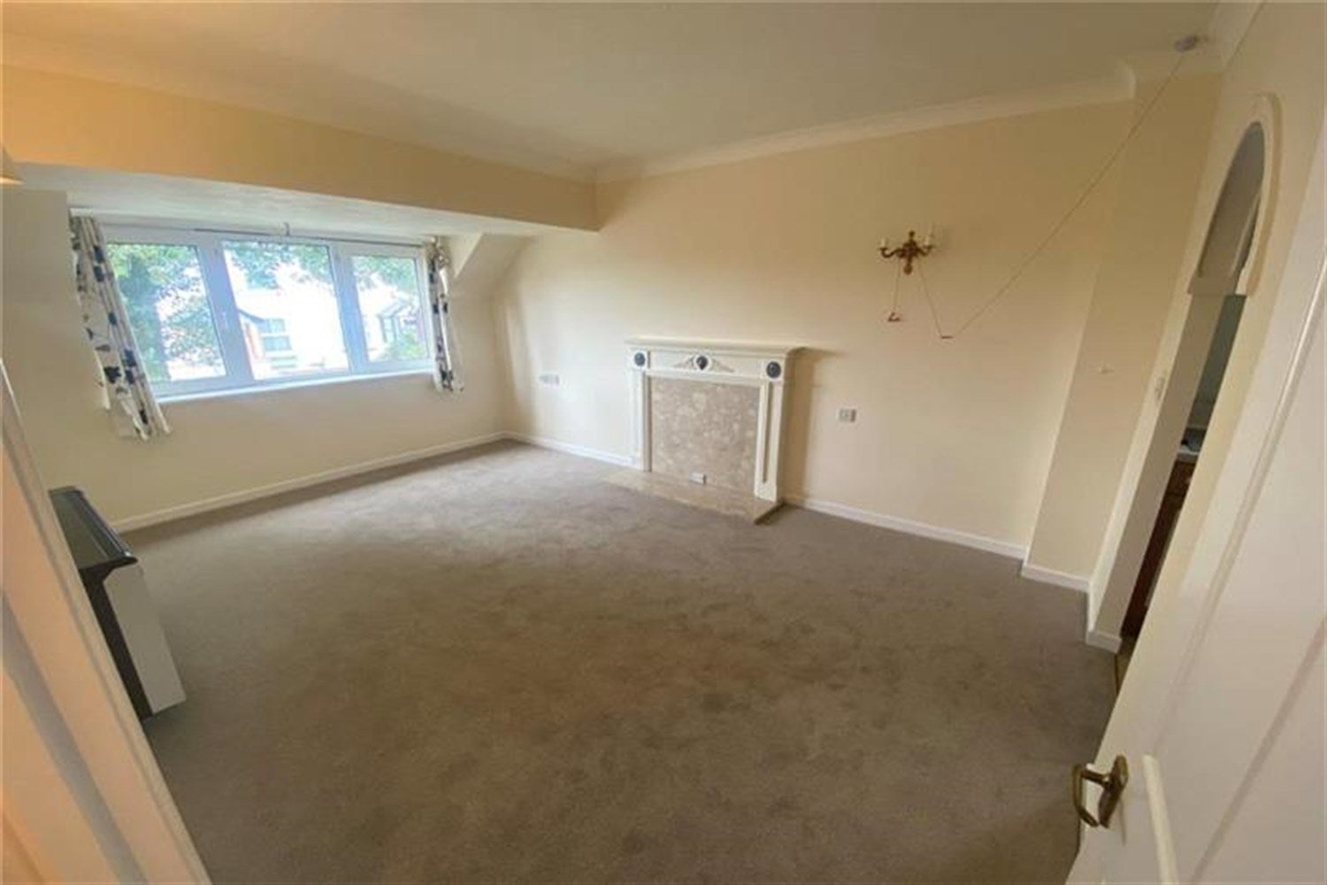 Flat Arbon Road in Mid Suffolk