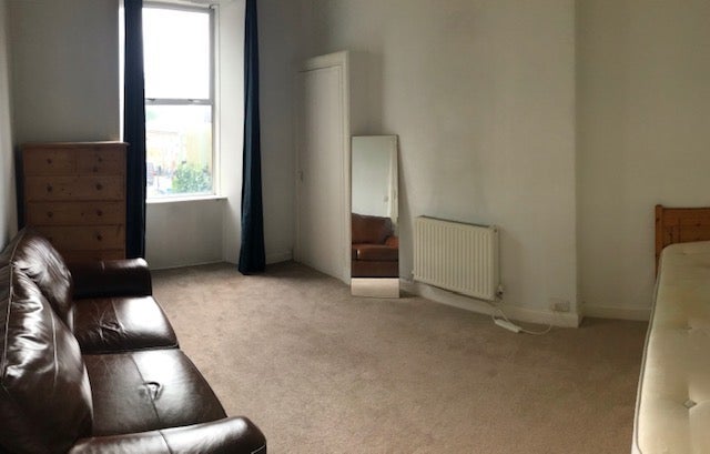 Flat Easter Road in City of Edinburgh