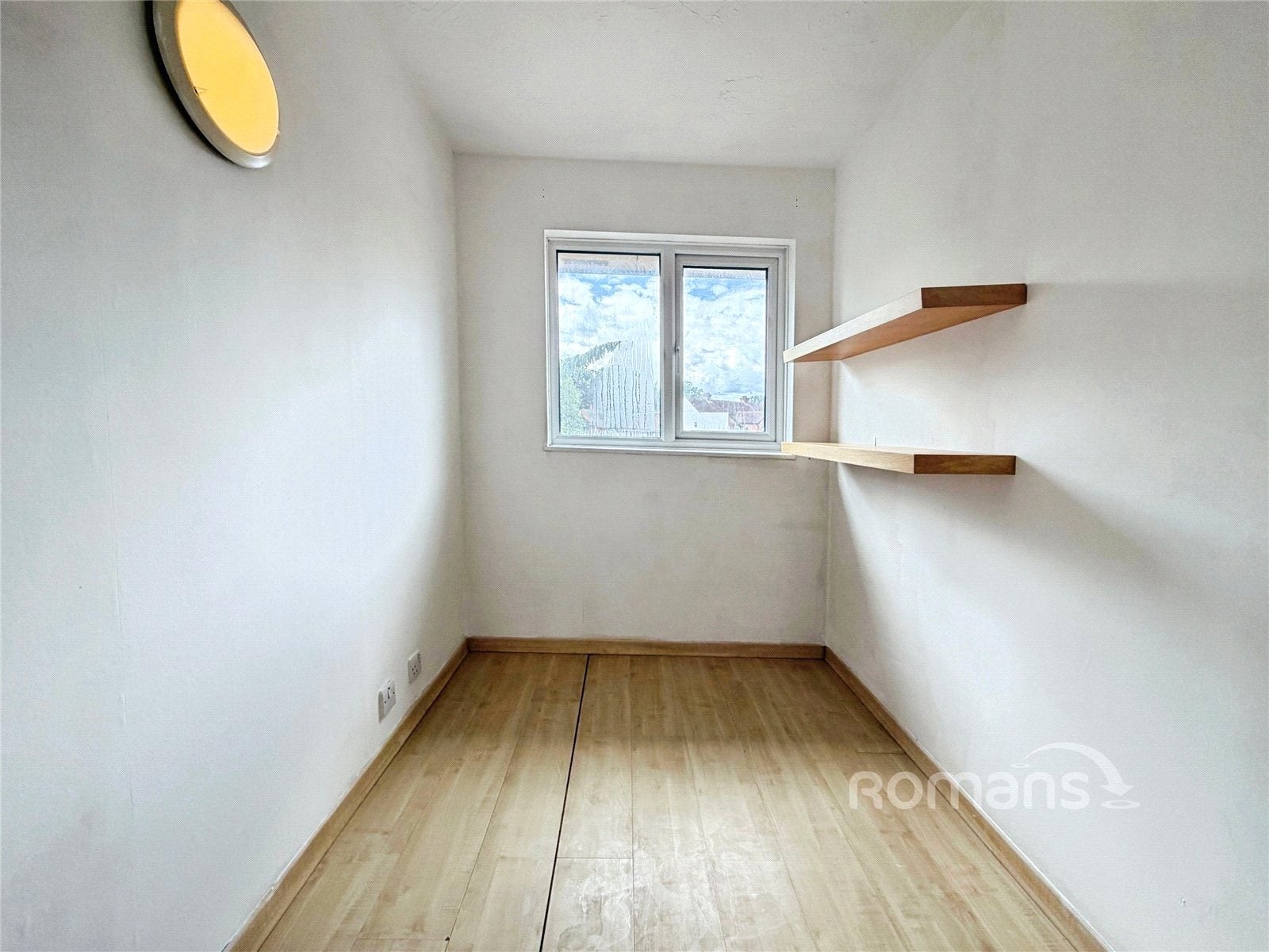 Flat Escott Place in Borough of Runnymede