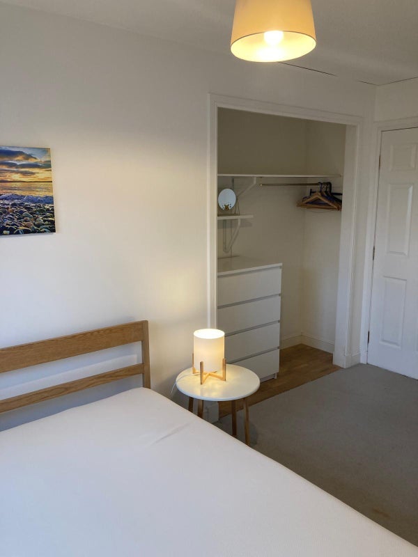 Room Carfrae Street in Glasgow
