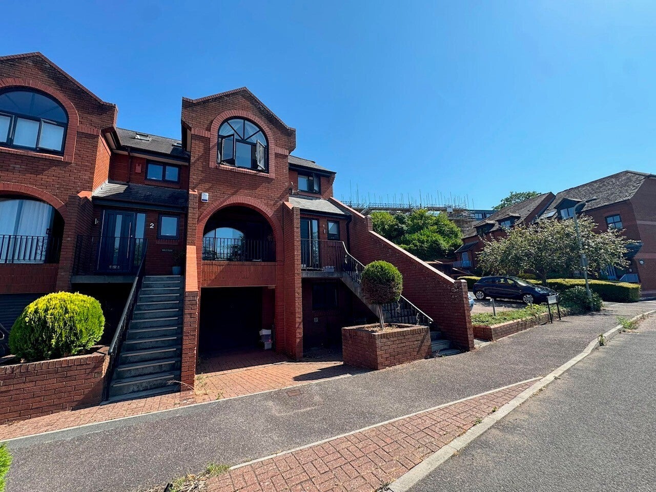House Old Mill Close in Exeter