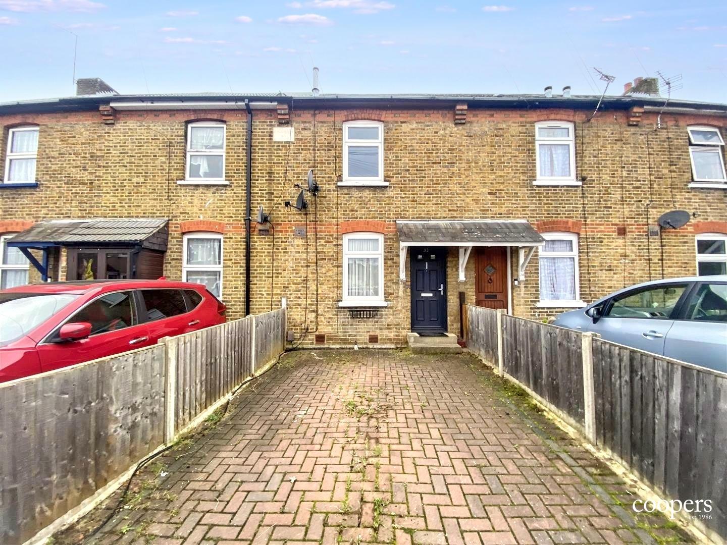 House Connaught Close in Greater London