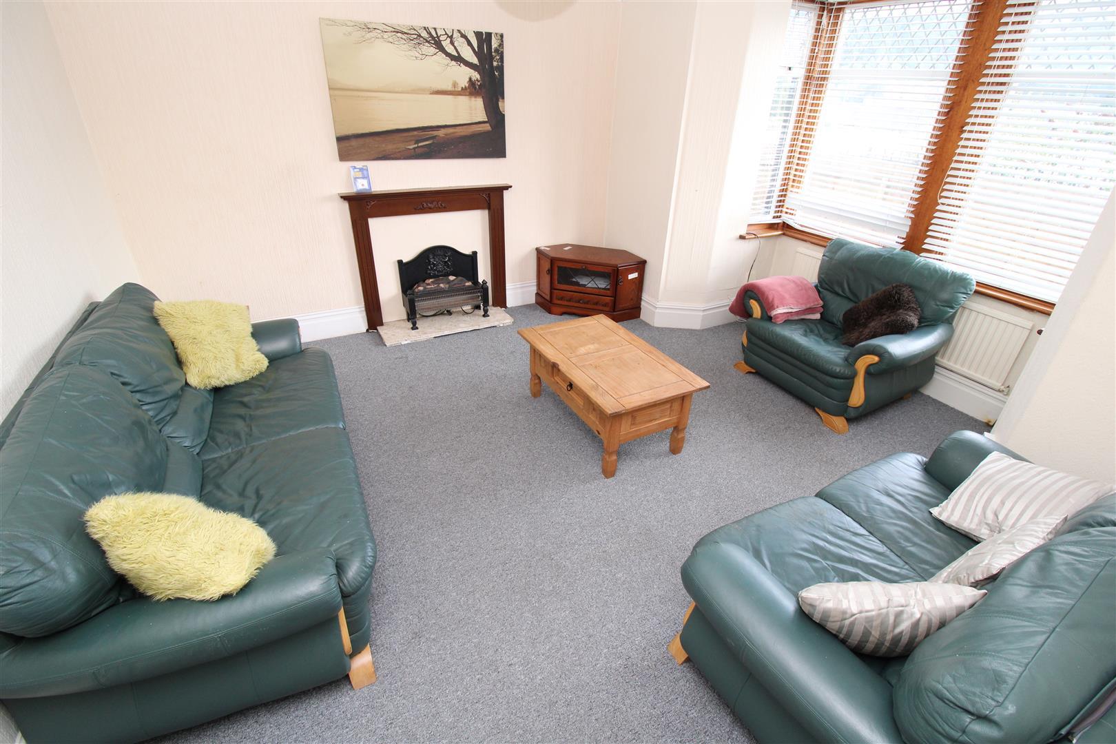 Flat Belle Vue Terrace in Pontypridd