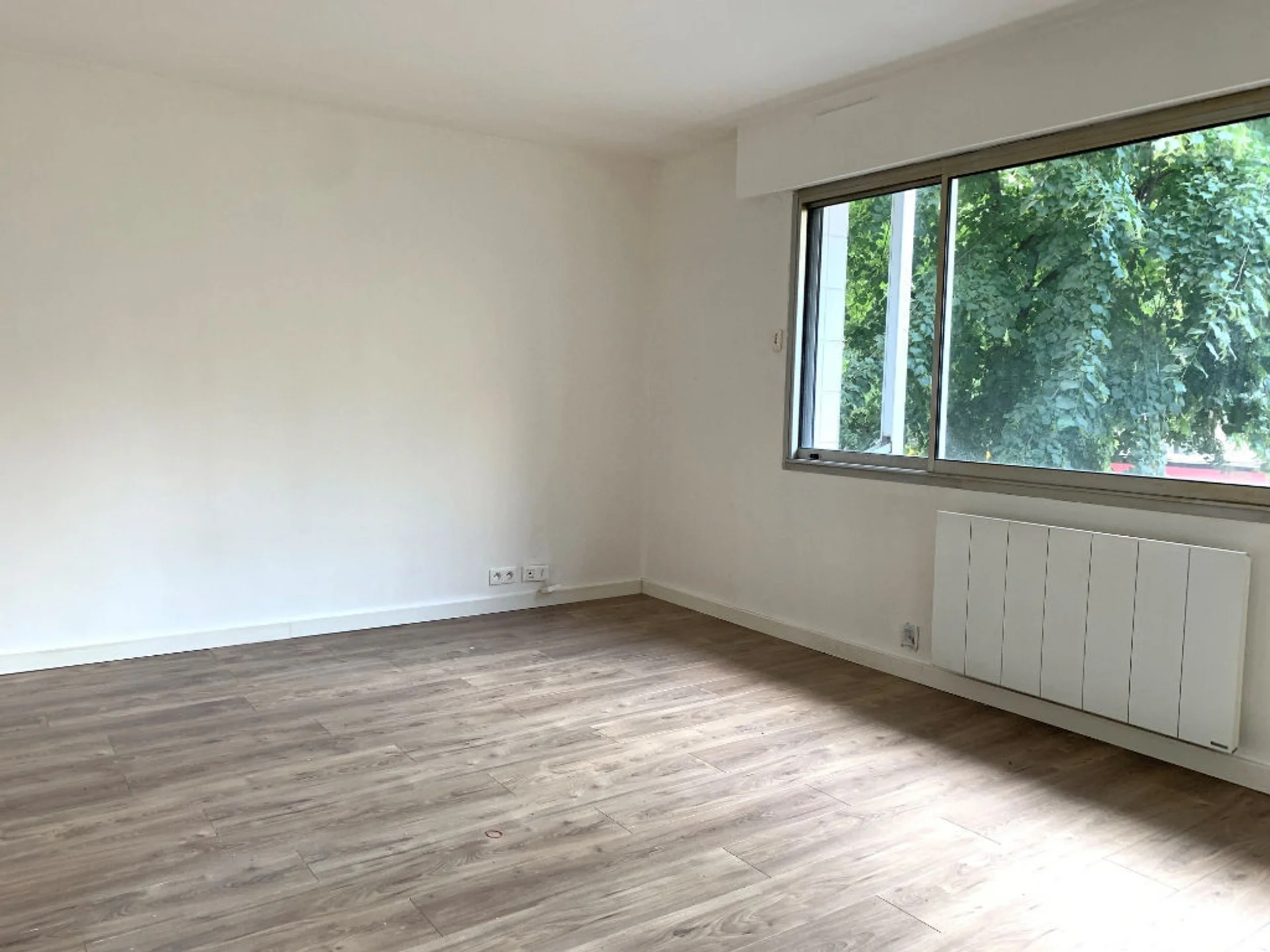 Appartement Rue Saint-Charles à Paris