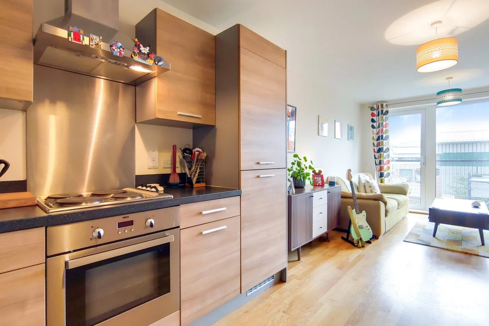 Flat Tarves Way in Greater London
