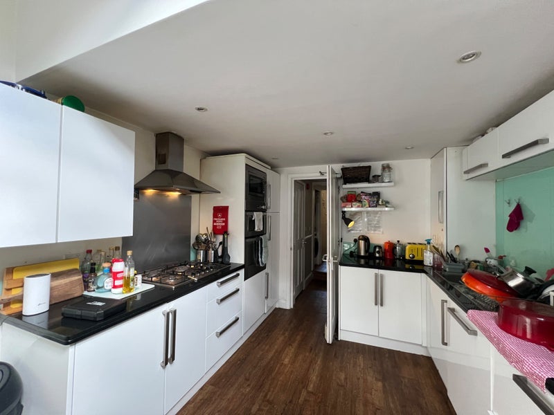 Room Lugard Road in Greater London
