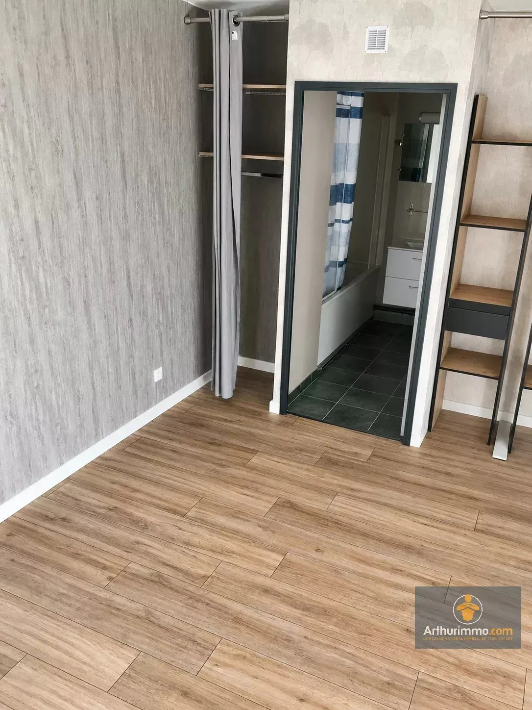 Appartement Rue Pierre et Marie Curie à Margny-lès-Compiègne