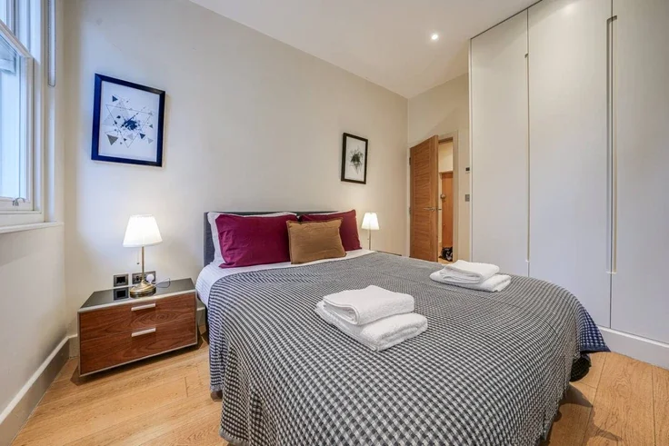 Flat Great Titchfield Street in City of Westminster