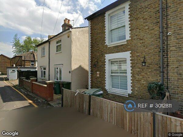 House Crown Road in Greater London