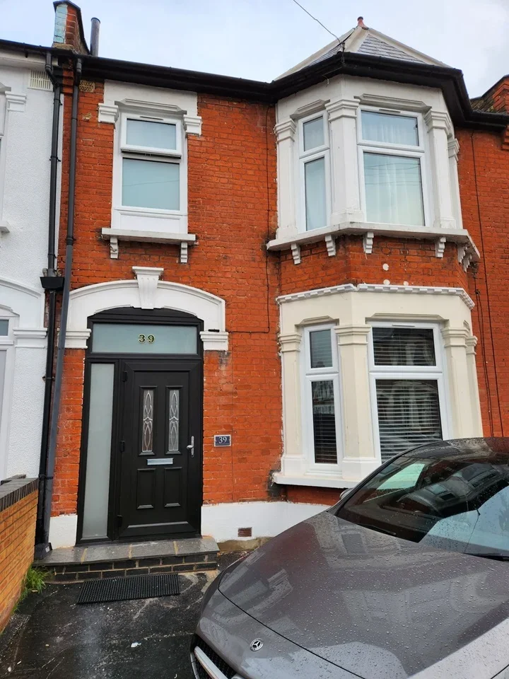 House Betchworth Road in Greater London