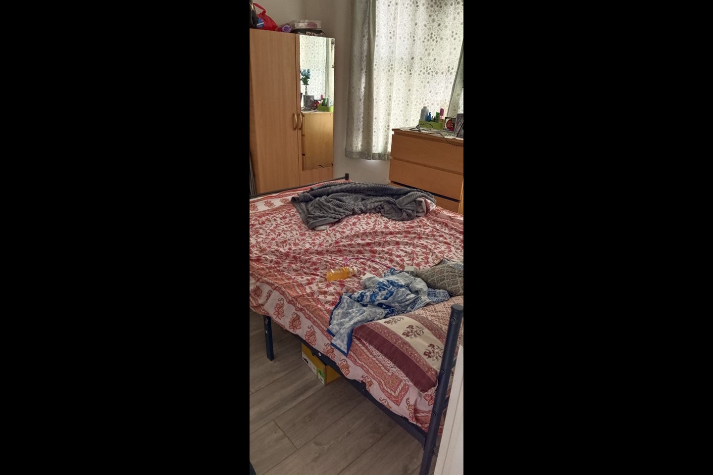 Room Lawrence Road in Greater London