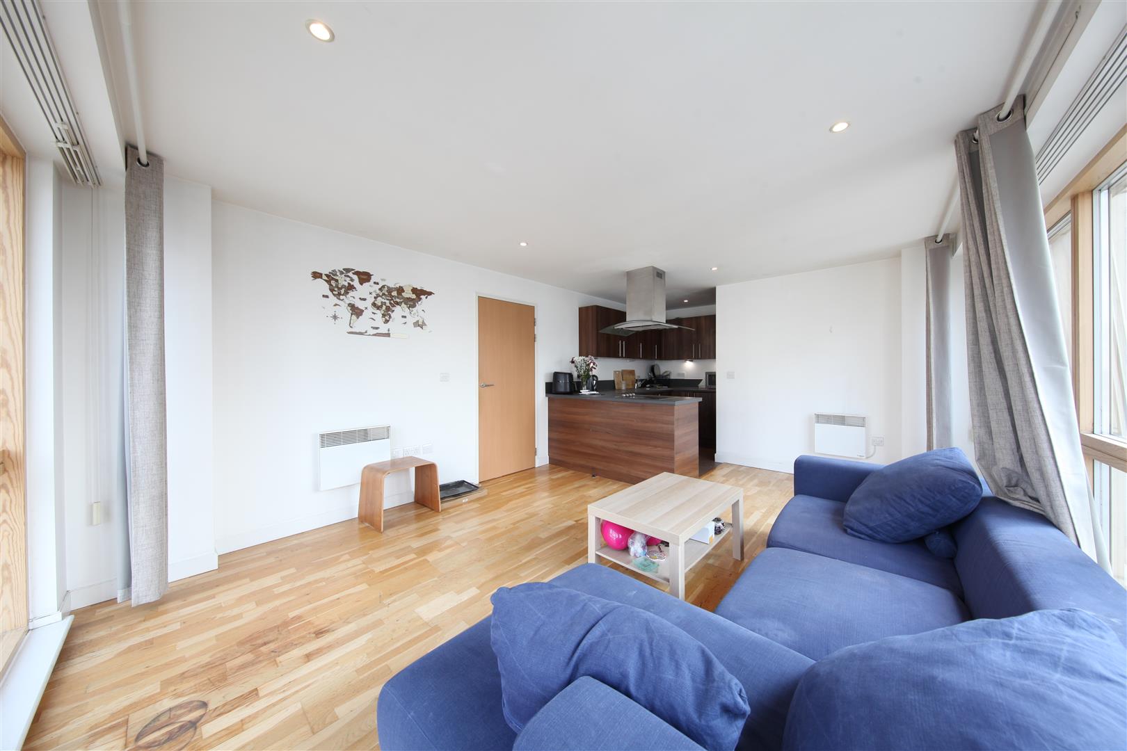 Flat Newington Causeway in Greater London