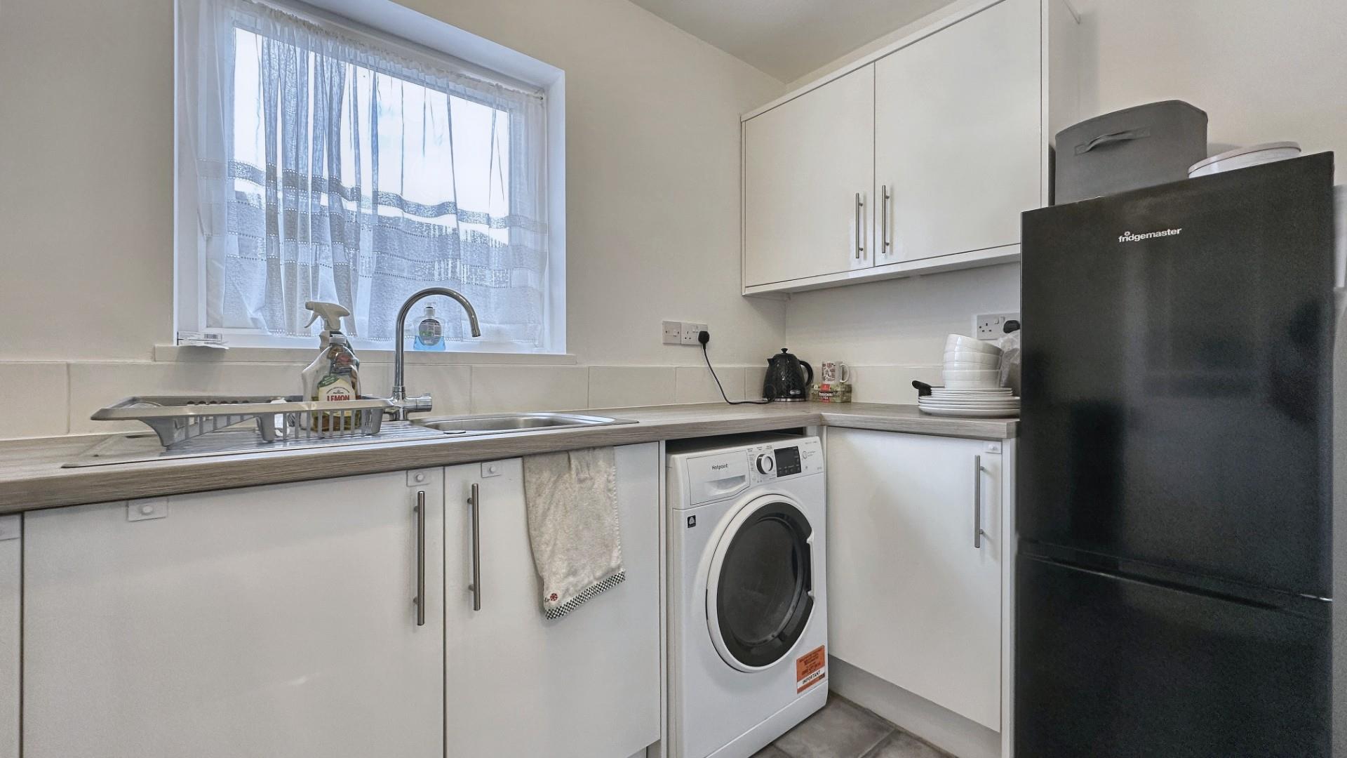 Flat Morden Walk in Bristol
