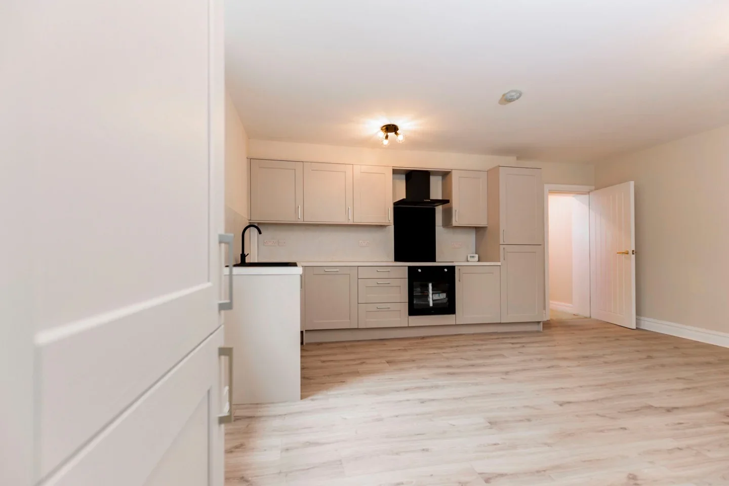 Flat Harewood Terrace in Darlington
