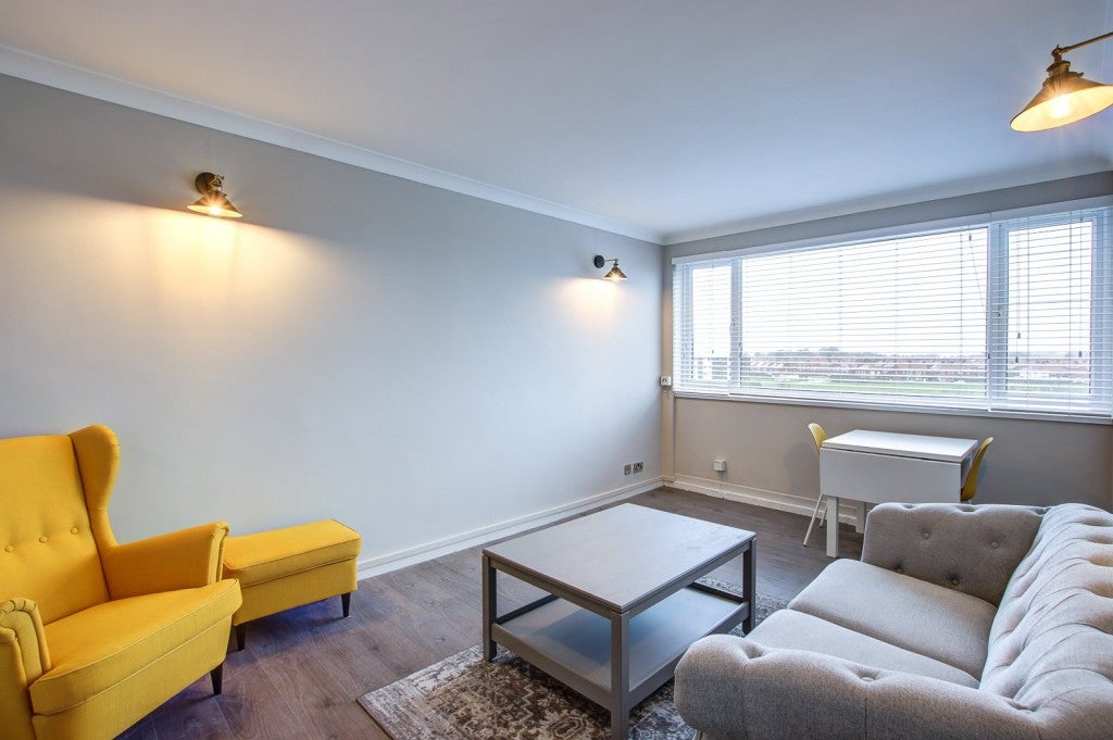 Flat Feetham Avenue in North Tyneside