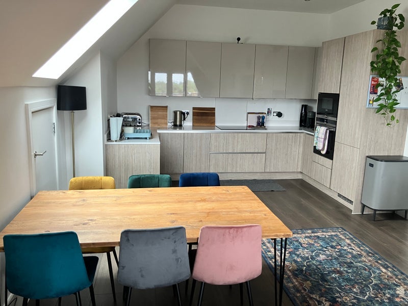Flat Russell Hill in Greater London