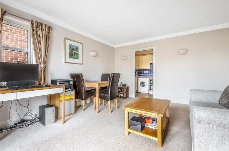 Flat Wharf Lane in Three Rivers