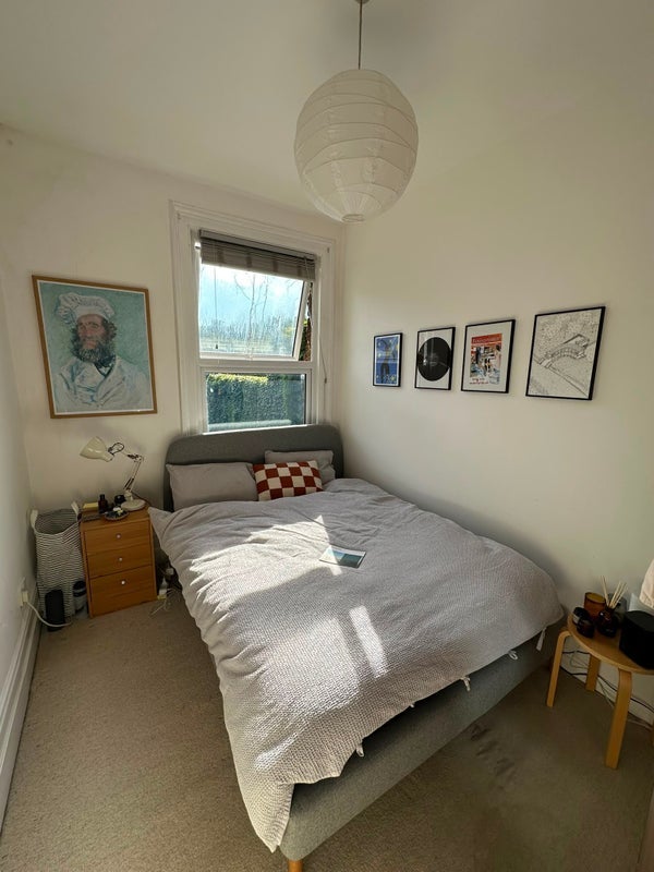 Room Beauchamp Close in Greater London