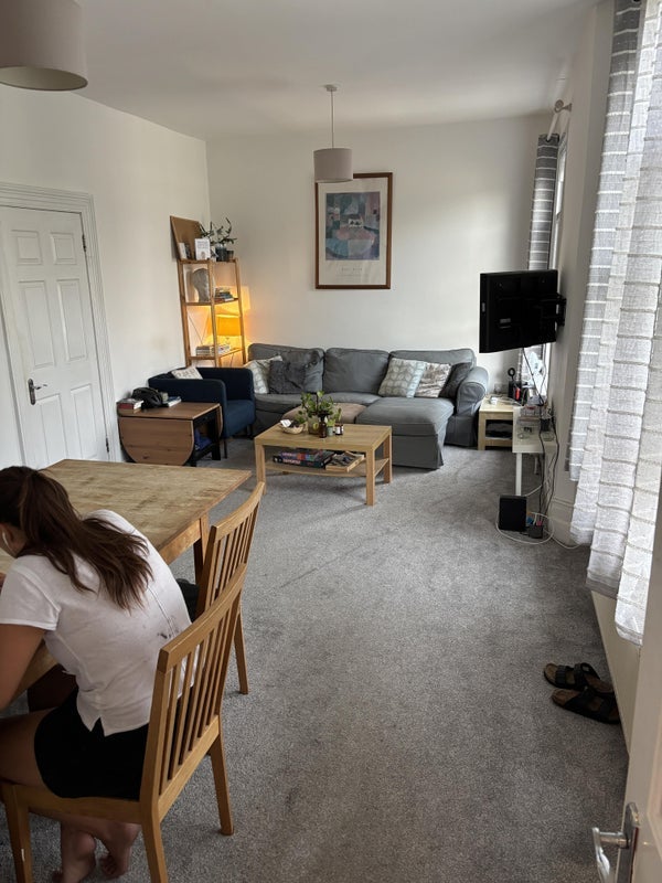 Room Beauchamp Close in Greater London