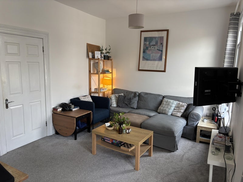 Room Beauchamp Close in Greater London