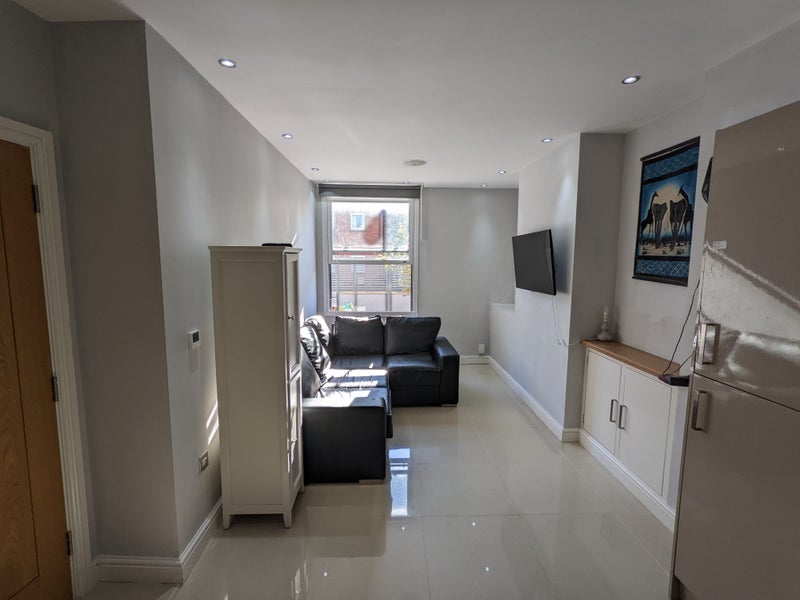 Flat Severn Road in Cardiff