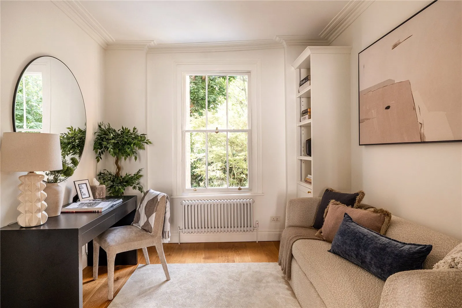 House Abingdon Villas in Greater London