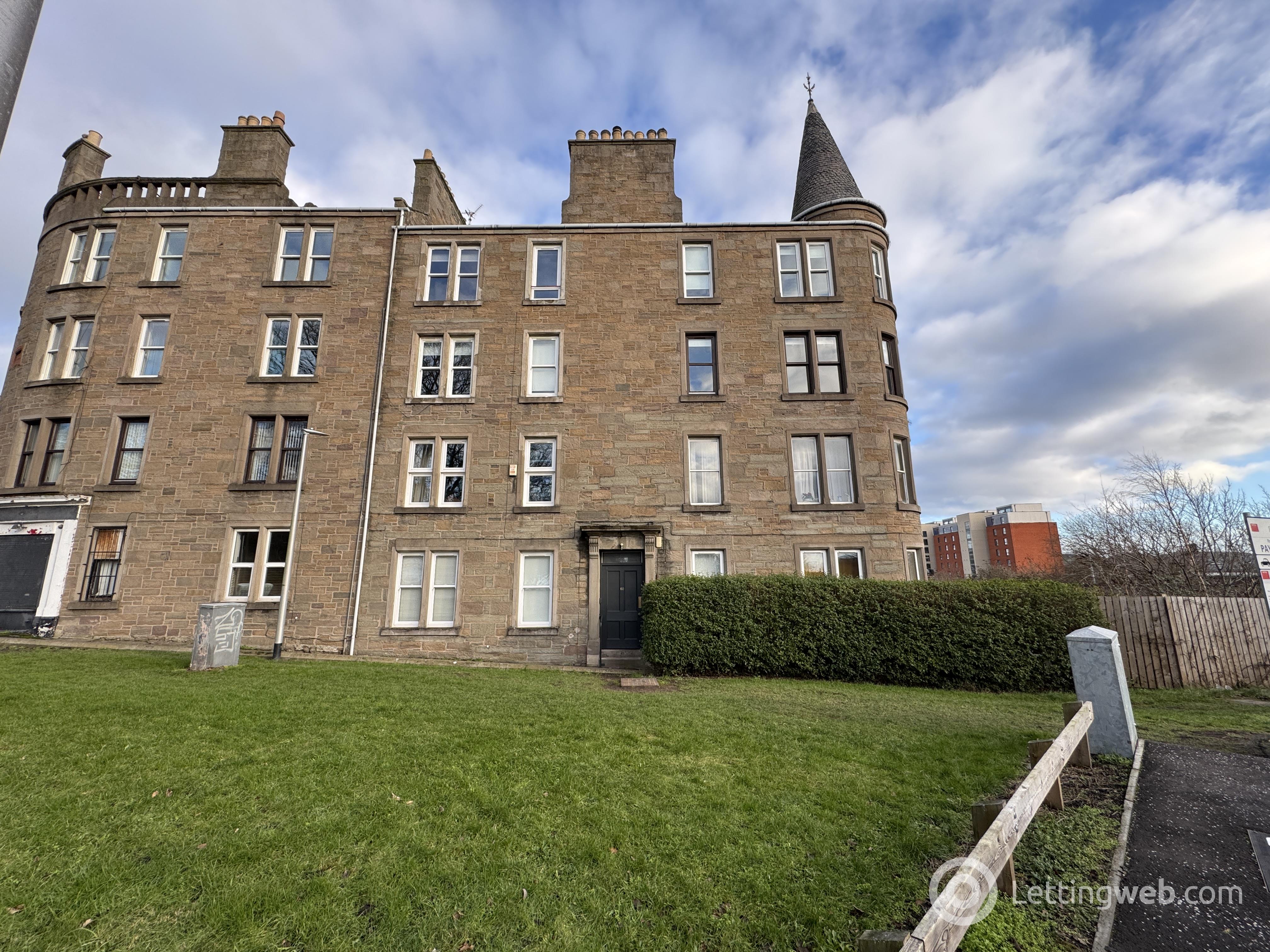 Flat Roseangle in Dundee