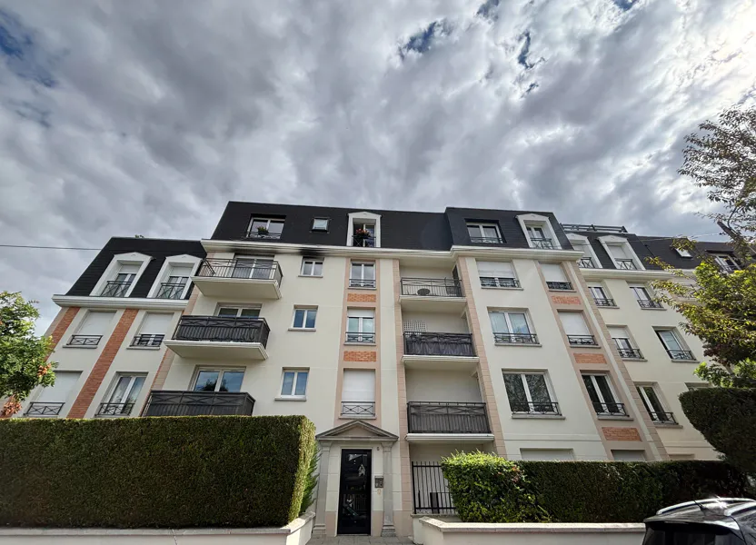 Appartement Rue du Réseau Robert Keller à Noisy-le-Grand