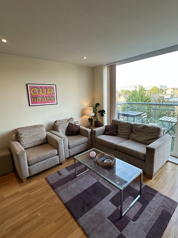 Room Drayton Park in Greater London