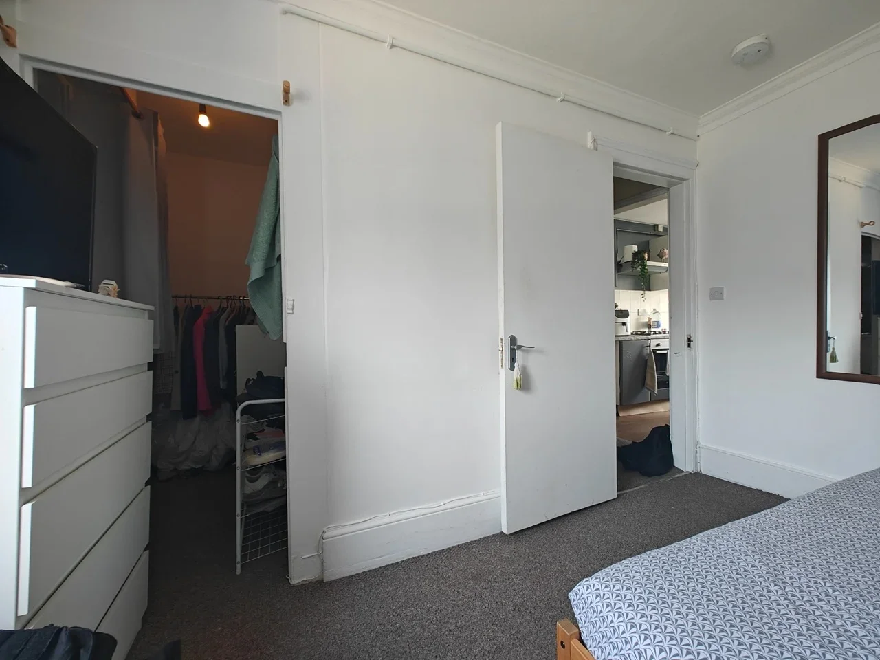 Flat Walworth Road in Greater London