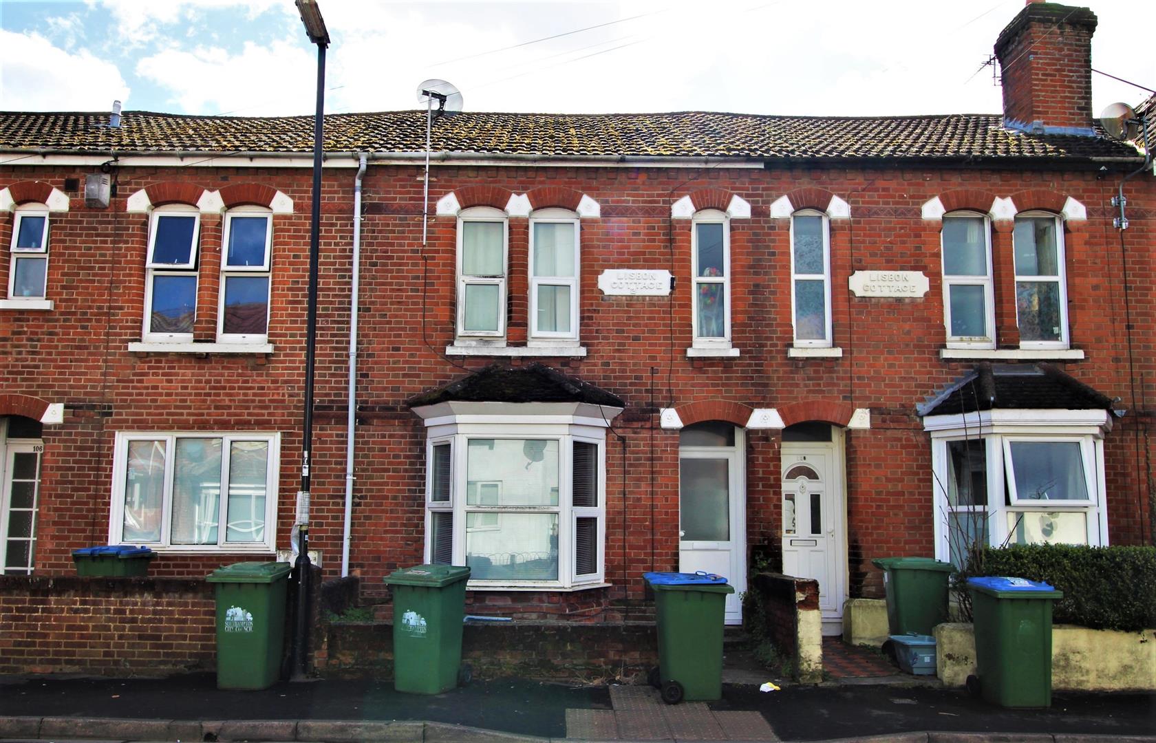 House Milton Road in Southampton